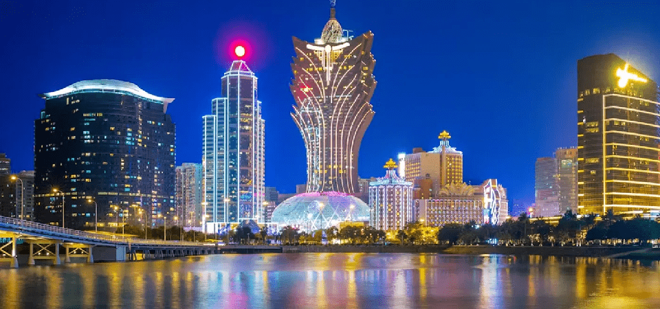 Macau Casino Revenue Rebounds in February, But Market Enthusiasm Slows